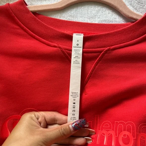 Lululemon Cropped Crewneck - Picture 5 of 6